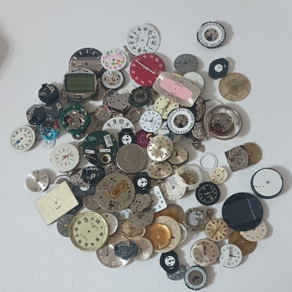 Assorted Watch Faces - Mixed Colors - Picture 6 of 6